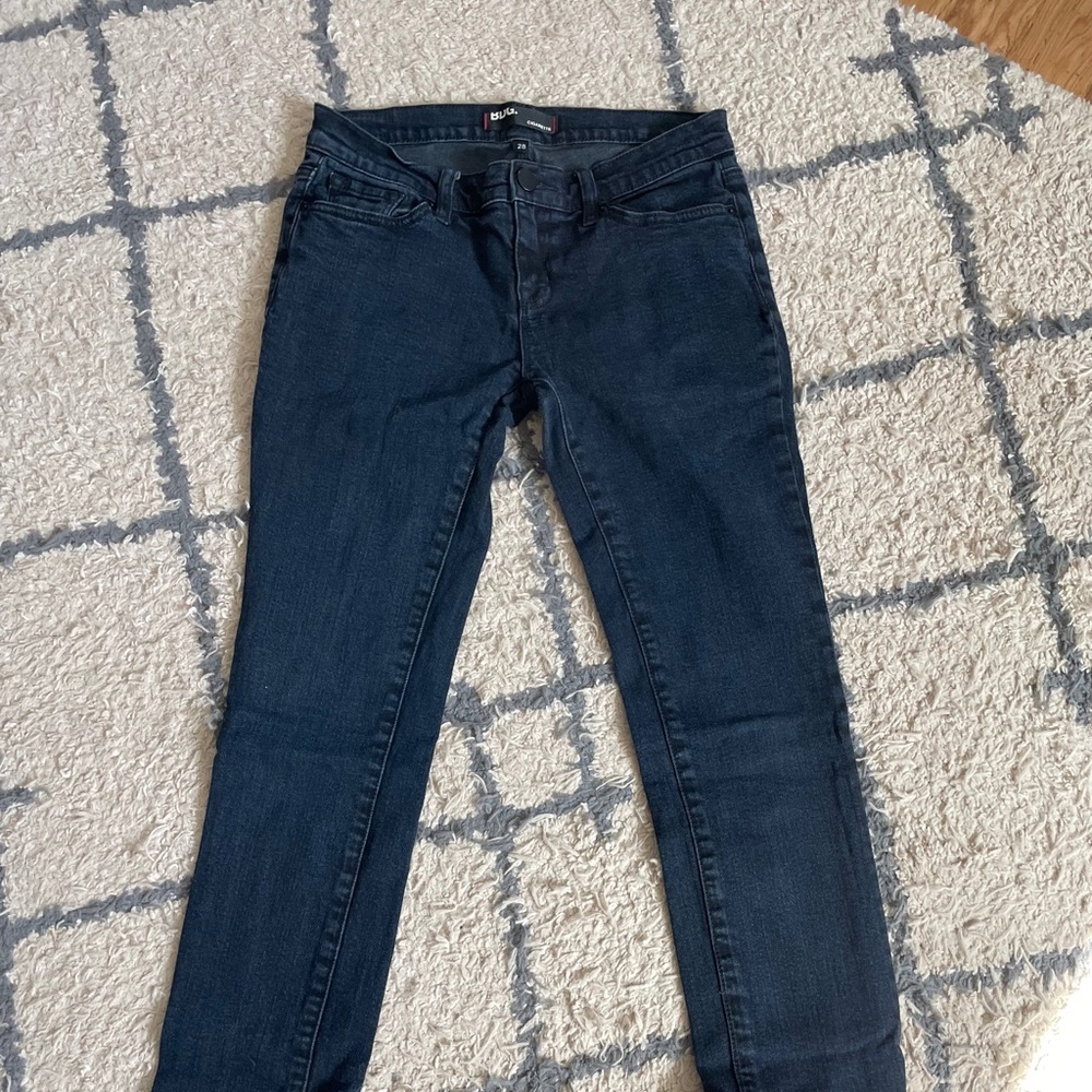 BDG jeans. Size 28 - Picture 3 of 3